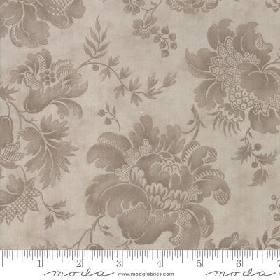 Rue 1800, sateen, dove floral, 108"
