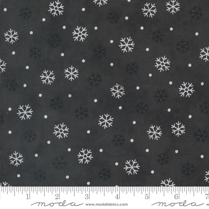 Woodland Winter - charcoal black
